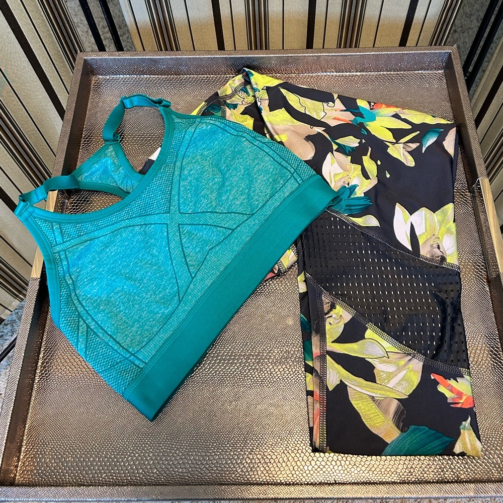 Avia workout set